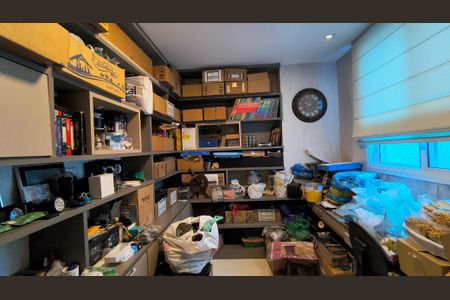 Apartamento à venda com 204m², 3 quartos e 2 vagas Apartamento à venda com 204m², 3 quartos e 2 vagasQuarto 2