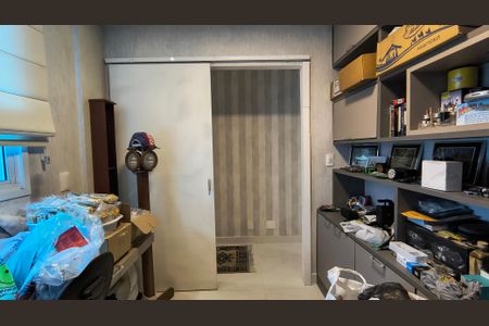 Apartamento à venda com 204m², 3 quartos e 2 vagas Apartamento à venda com 204m², 3 quartos e 2 vagasQuarto 2