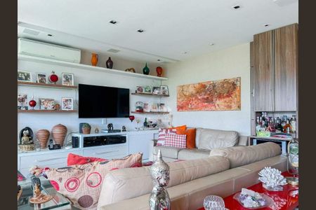 Apartamento à venda com 153m², 3 quartos e 3 vagas