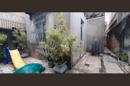 Casa à venda com 170m², 4 quartos e sem vaga