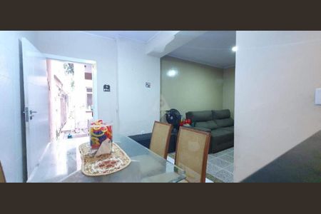 Casa à venda com 170m², 4 quartos e sem vaga