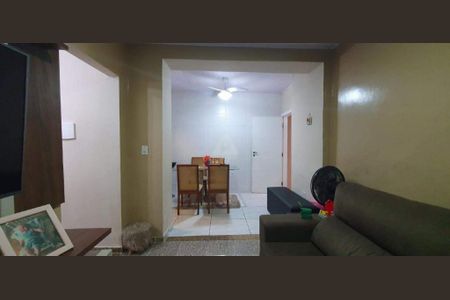 Casa à venda com 170m², 4 quartos e sem vaga