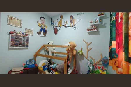 Casa à venda com 170m², 4 quartos e sem vaga