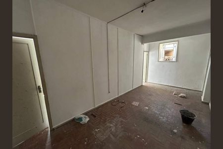 Casa à venda com 240m², 6 quartos e 6 vagas