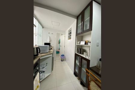 Apartamento à venda com 178m², 3 quartos e 2 vagas