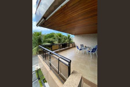 Apartamento à venda com 178m², 3 quartos e 2 vagas