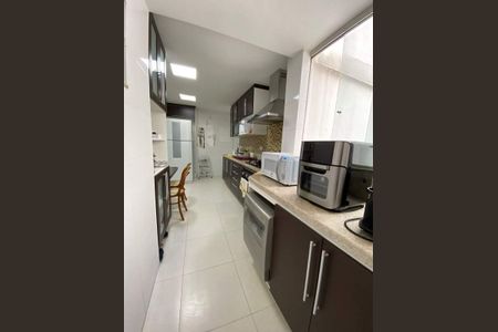 Apartamento à venda com 178m², 3 quartos e 2 vagas