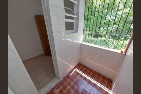 Apartamento à venda com 83m², 2 quartos e 1 vaga