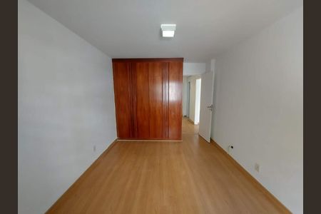Apartamento à venda com 83m², 2 quartos e 1 vaga