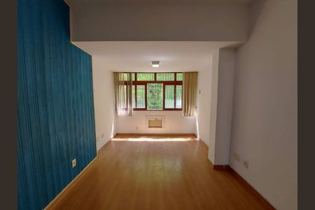 Apartamento à venda com 83m², 2 quartos e 1 vaga