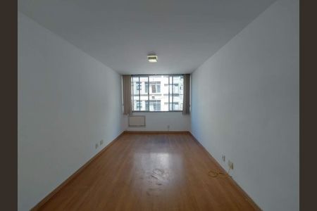 Apartamento à venda com 83m², 2 quartos e 1 vaga