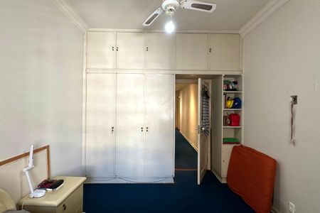Apartamento à venda com 230m², 4 quartos e 1 vagaQuarto 01