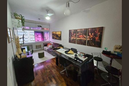 Apartamento à venda com 80m², 2 quartos e sem vaga