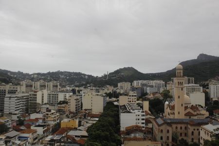 Apartamento à venda com 172m², 3 quartos e 2 vagasCobertura