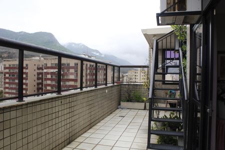Apartamento à venda com 172m², 3 quartos e 2 vagasCobertura