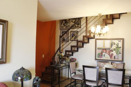 Apartamento à venda com 172m², 3 quartos e 2 vagasSala