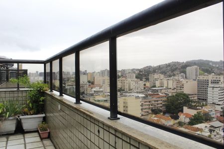 Apartamento à venda com 172m², 3 quartos e 2 vagasCobertura