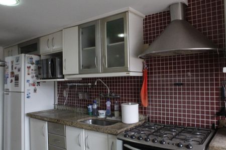 Apartamento à venda com 172m², 3 quartos e 2 vagasCozinha