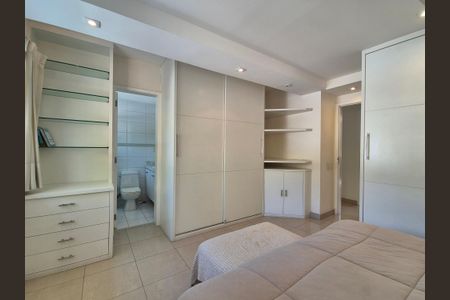 Casa à venda com 430m², 6 quartos e 3 vagasSuite 1