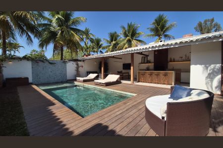 Casa à venda com 430m², 6 quartos e 3 vagasPiscina