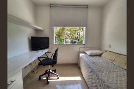 Casa à venda com 430m², 6 quartos e 3 vagasQuarto 2