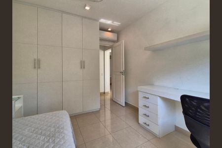 Casa à venda com 430m², 6 quartos e 3 vagasQuarto 2