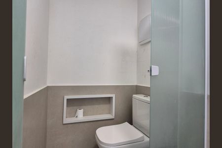 Casa à venda com 430m², 6 quartos e 3 vagasLavabo