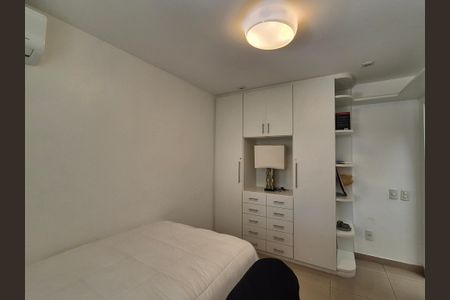 Casa à venda com 430m², 6 quartos e 3 vagasQuarto 1