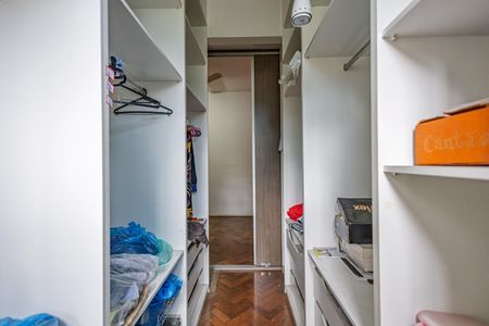 Apartamento à venda com 115m², 3 quartos e 1 vagaQuarto 2 Closet