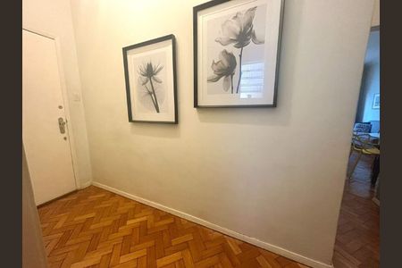 Apartamento à venda com 70m², 2 quartos e sem vaga