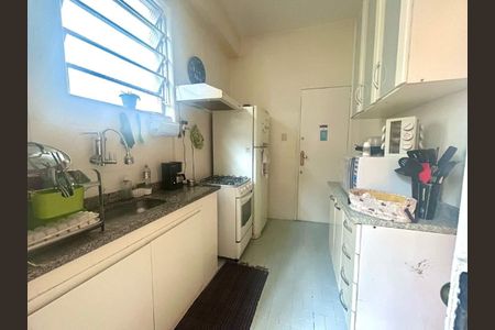 Apartamento à venda com 70m², 2 quartos e sem vaga