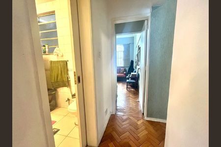 Apartamento à venda com 70m², 2 quartos e sem vaga