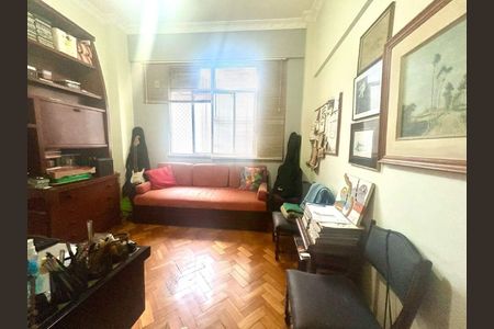 Apartamento à venda com 70m², 2 quartos e sem vaga