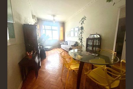 Apartamento à venda com 70m², 2 quartos e sem vaga
