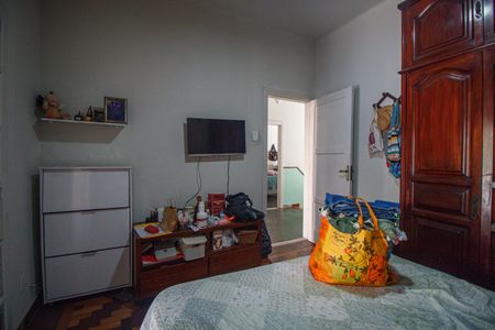 Casa à venda com 165m², 4 quartos e 1 vaga Casa à venda com 165m², 4 quartos e 1 vagaSuíte