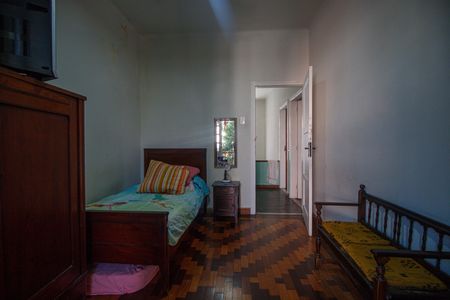 Casa à venda com 165m², 4 quartos e 1 vaga Casa à venda com 165m², 4 quartos e 1 vagaQuarto 5