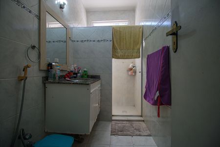 Casa à venda com 165m², 4 quartos e 1 vaga Casa à venda com 165m², 4 quartos e 1 vagaBanheiro social 2