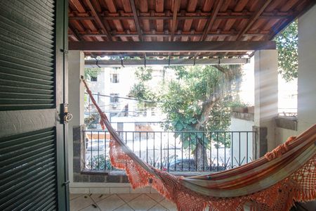 Casa à venda com 165m², 4 quartos e 1 vaga Casa à venda com 165m², 4 quartos e 1 vagaVaranda da Suíte