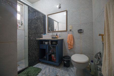 Casa à venda com 165m², 4 quartos e 1 vaga Casa à venda com 165m², 4 quartos e 1 vagaBanheiro da suíte