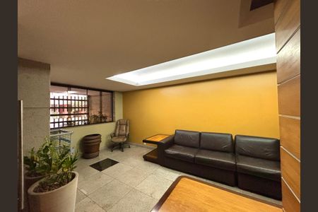 Apartamento à venda com 120m², 3 quartos e 1 vaga Apartamento à venda com 120m², 3 quartos e 1 vagaÁrea comum