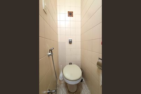 Apartamento à venda com 120m², 3 quartos e 1 vaga Apartamento à venda com 120m², 3 quartos e 1 vagaBanheiro Social 2