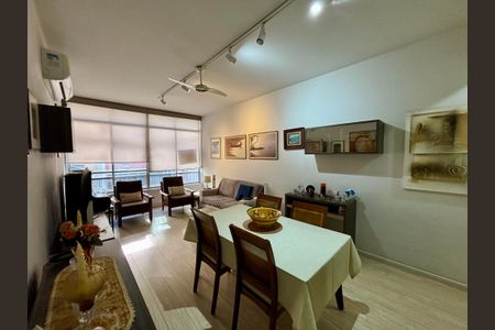 Apartamento à venda com 120m², 3 quartos e 1 vaga Apartamento à venda com 120m², 3 quartos e 1 vagaSala