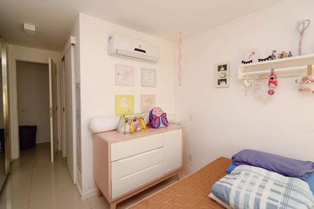 Apartamento à venda com 249m², 3 quartos e 3 vagasQuarto 2