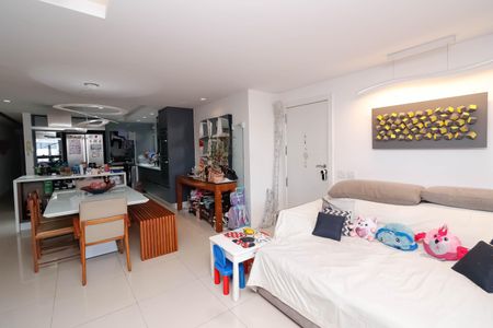 Apartamento à venda com 249m², 3 quartos e 3 vagasSala