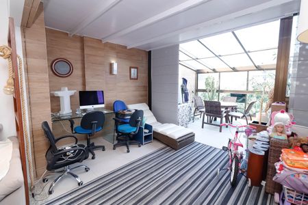 Apartamento à venda com 249m², 3 quartos e 3 vagasSala