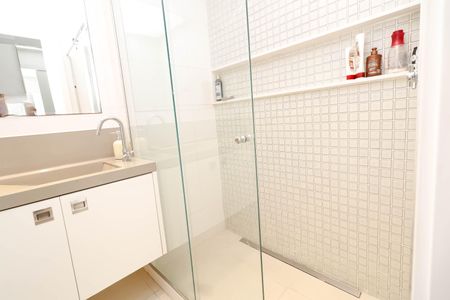 Apartamento à venda com 249m², 3 quartos e 3 vagasBanheiro