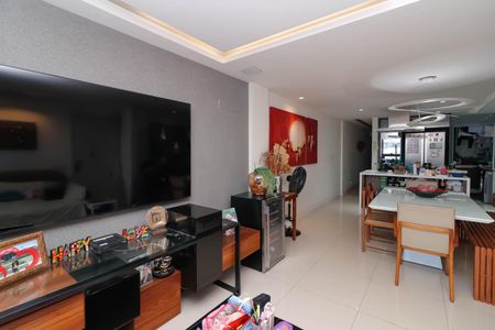 Apartamento à venda com 249m², 3 quartos e 3 vagasSala