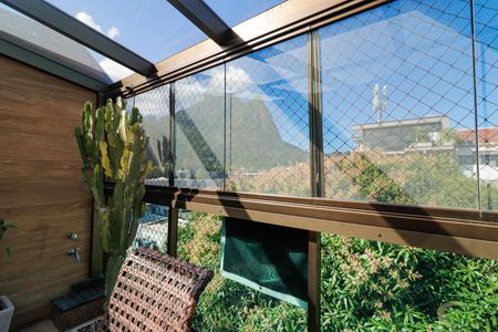 Apartamento à venda com 249m², 3 quartos e 3 vagasVaranda/sala