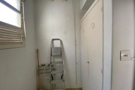 Apartamento à venda com 99m², 2 quartos e sem vagaQuarto de Serviço