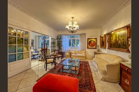 Apartamento à venda com 170m², 3 quartos e sem vaga Apartamento à venda com 170m², 3 quartos e sem vagaSala